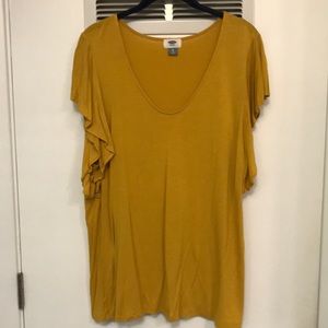 Mustard color Old Navy Fancy T-shirt V-neck